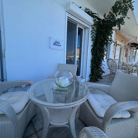 Villa Blanca Хараки Екстериор снимка