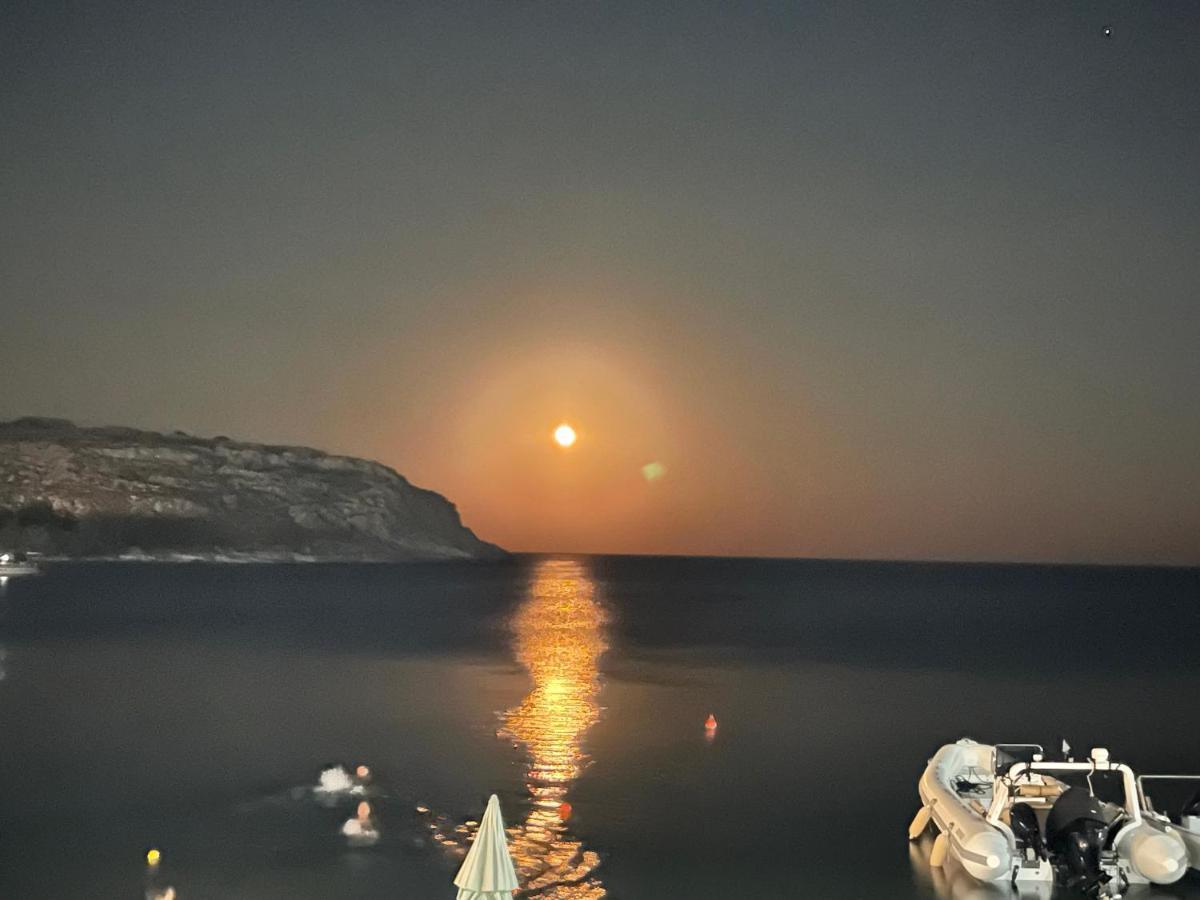 Villa Blanca Хараки Екстериор снимка