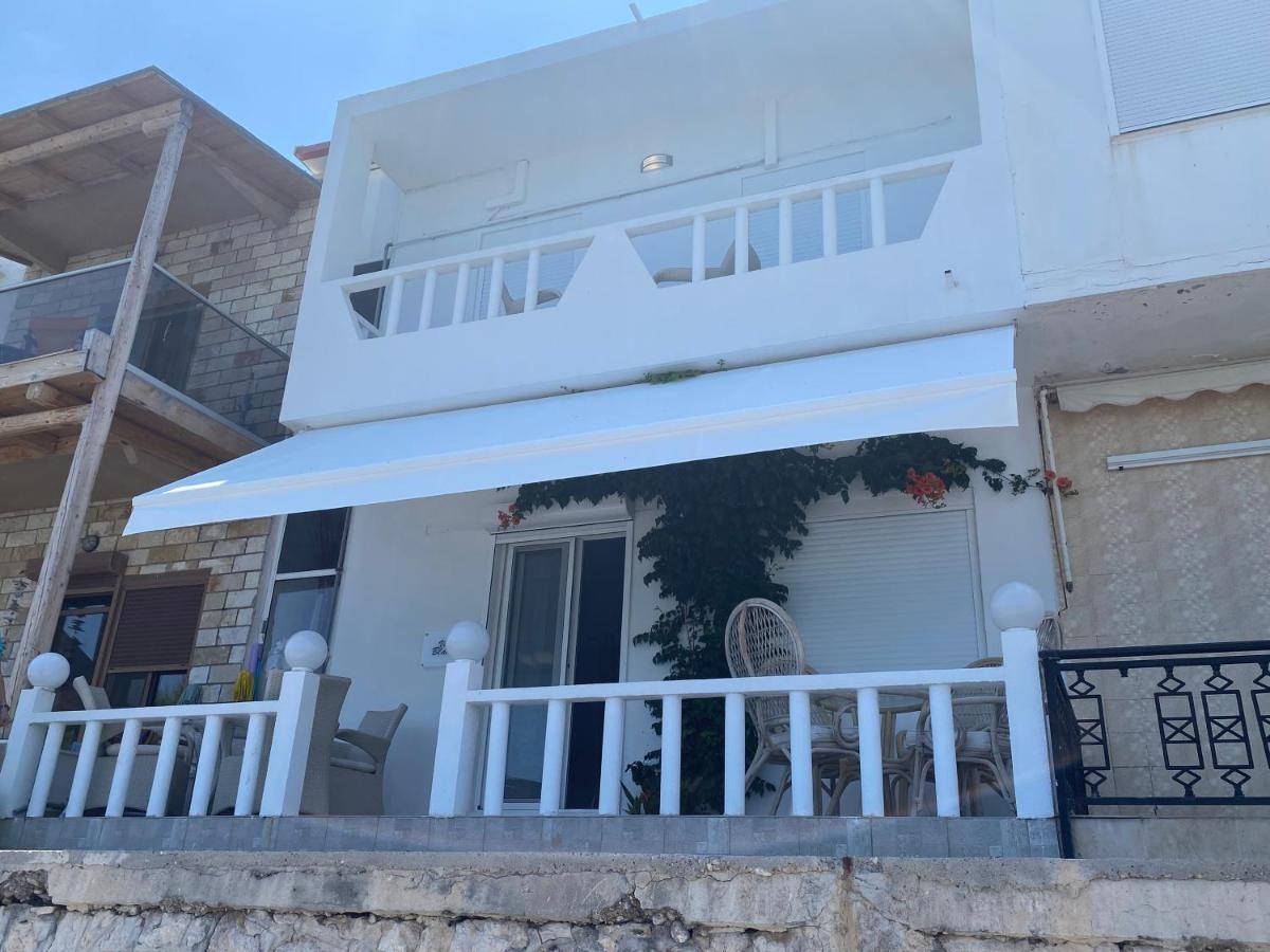 Villa Blanca Хараки Екстериор снимка