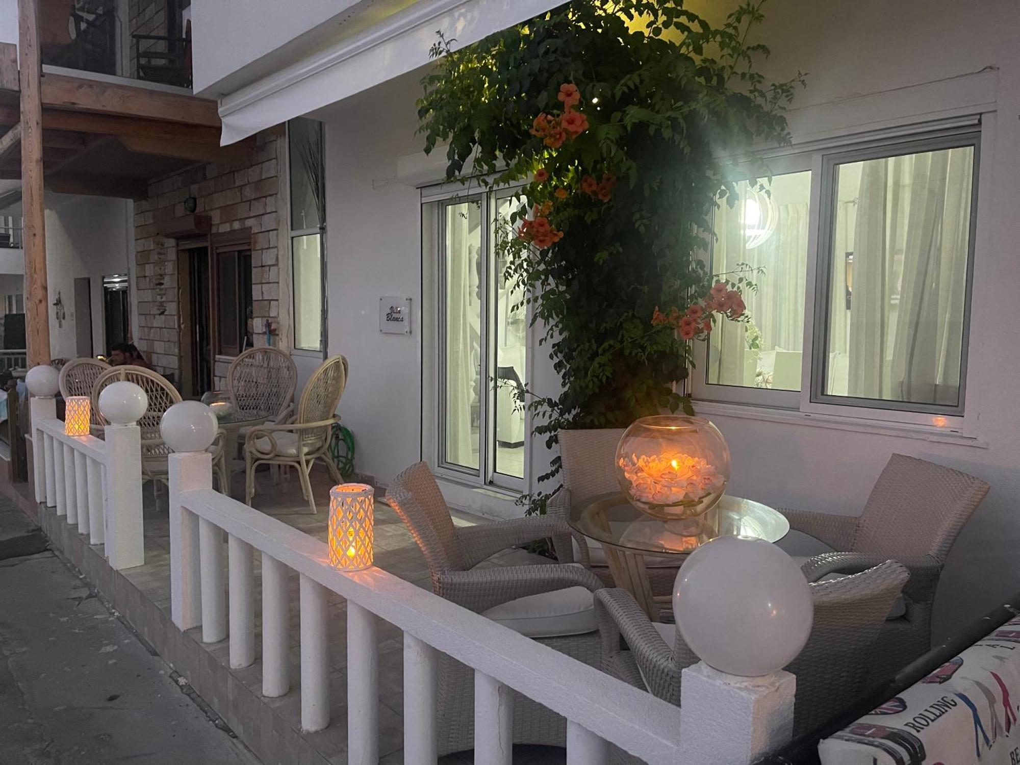 Villa Blanca Хараки Екстериор снимка